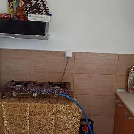 Διαμέρισμα Potidea μονοκατοικία με 2 τροχόσπιτα Metokhion Patriotikon